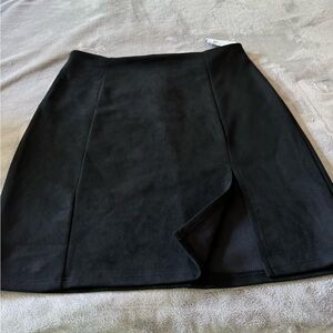 Closet Clearout New with Tags Black Straight Mini Skirt